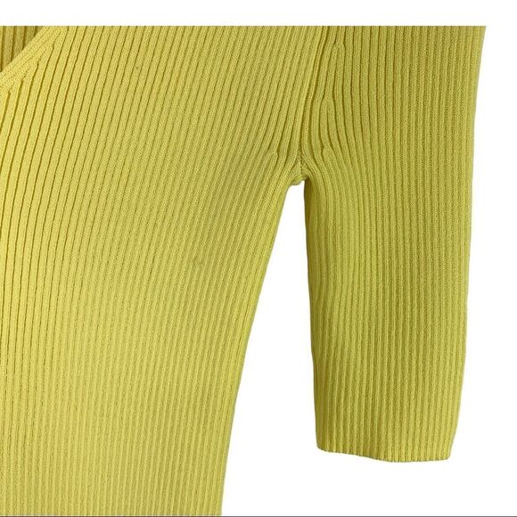 Carmen Marc Valvo Yellow Knit Top XS‎ - Picture 3 of 9